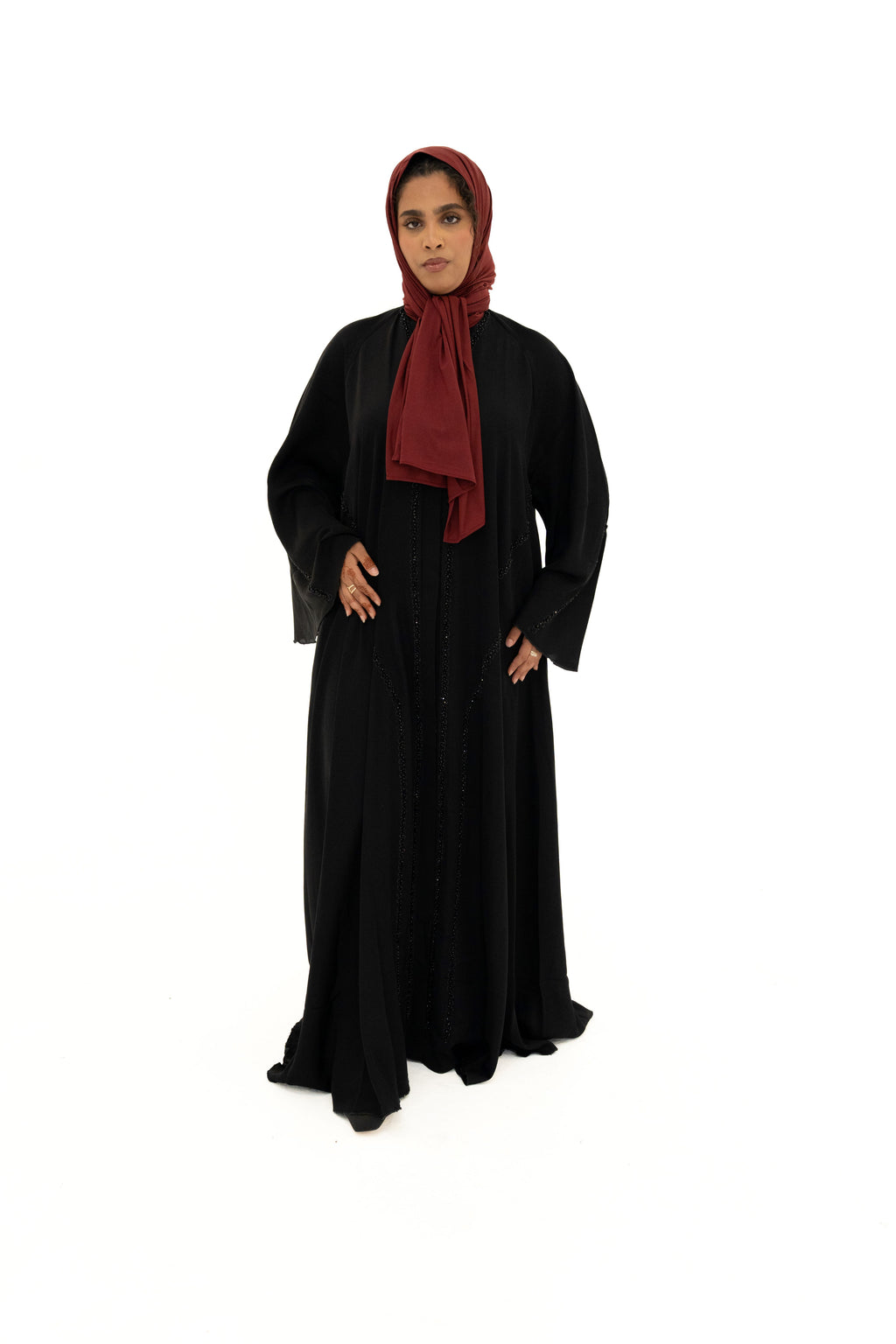 ABAYA LEILA